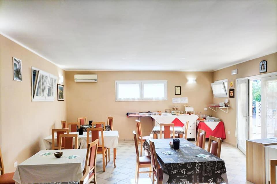 Zio Tonino Bed & Breakfast Termoli Exterior photo